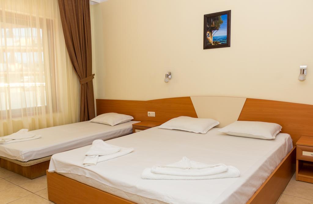 Hostel Malibu Pantai Sunny Bilik gambar